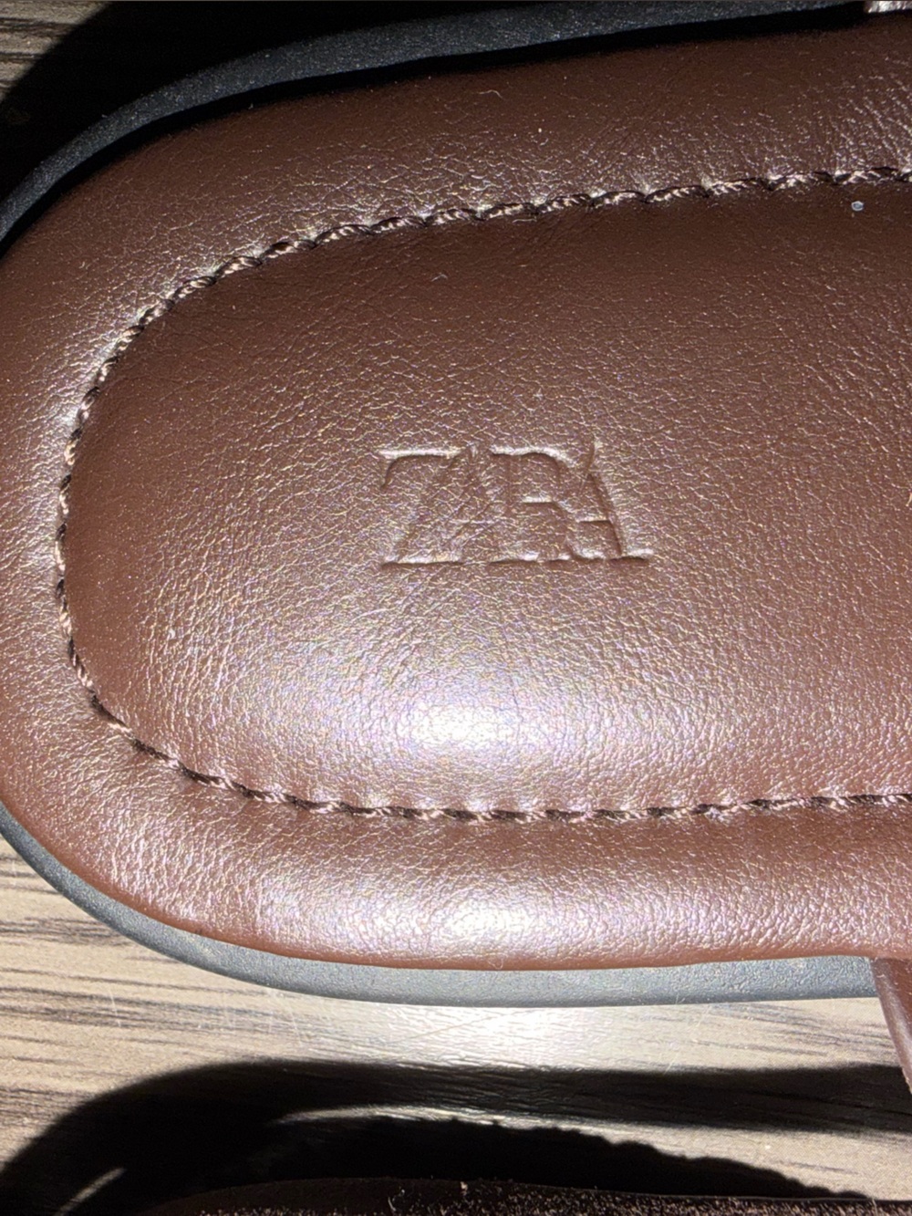 New! Zara Women’s Brown Cowhide Accent Leather Sandals - Picture 3 of 3